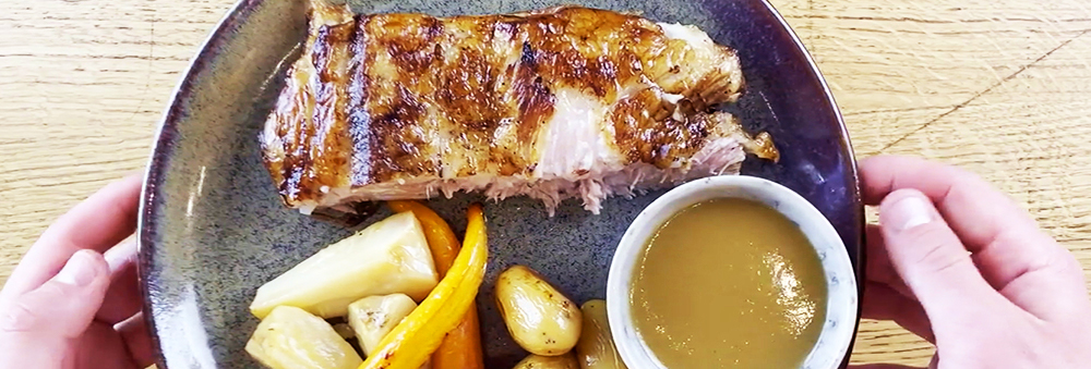 Aprèn a cuinar una costella de porc ben tendra i melosa!