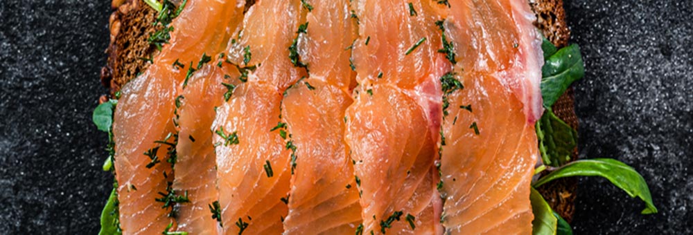 Te enseñamos cómo curar salmón y atún en tres sencillos pasos