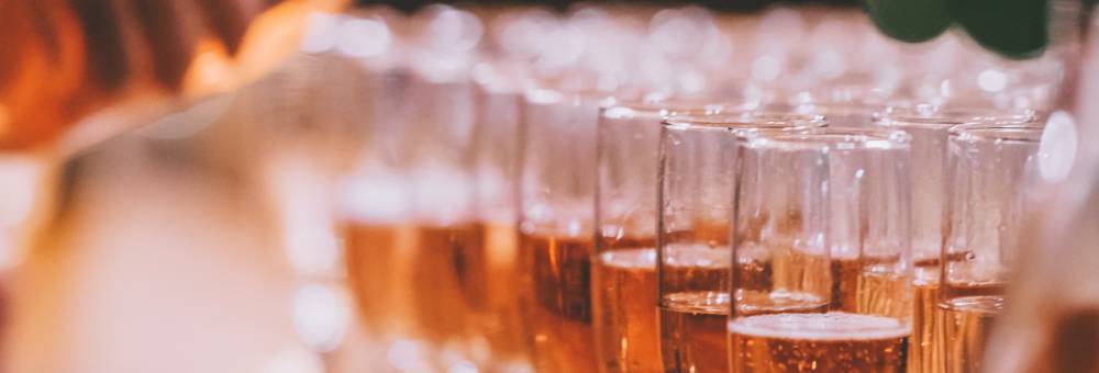 Vols gaudir d’un maridatge de caves i fruita? Apunta-t’hi!