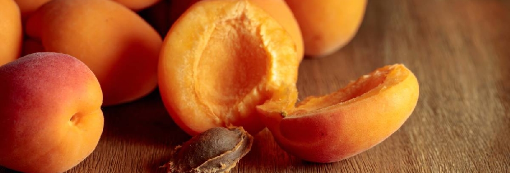 Saps quines són les fruites de pinyol més conegudes?